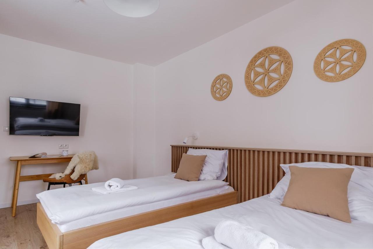 Apartamenty W Gorach Apart&Spa ザコパネ エクステリア 写真